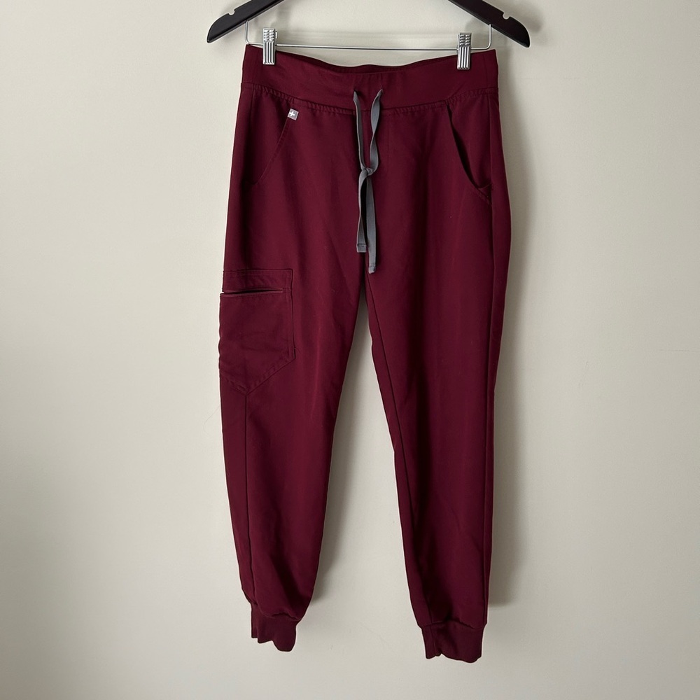 Figs Zamora Jogger Scrub Pants Maroon Size XS/P